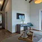Beautiful Skarline With Outdoor Pool In Buje Villa