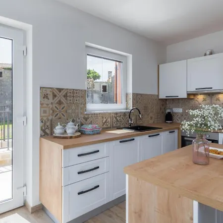 Villa Beautiful Skarline With Outdoor Pool In Buje Krasica (Istria)